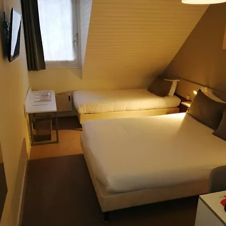 Tourhotel Blois-2