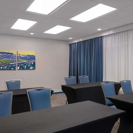 Hampton Inn Tallahassee-Central-3