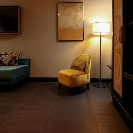 U-Visionary Venezia Hotel-2