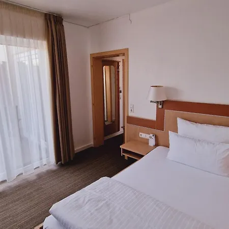 Hotel Garni-2