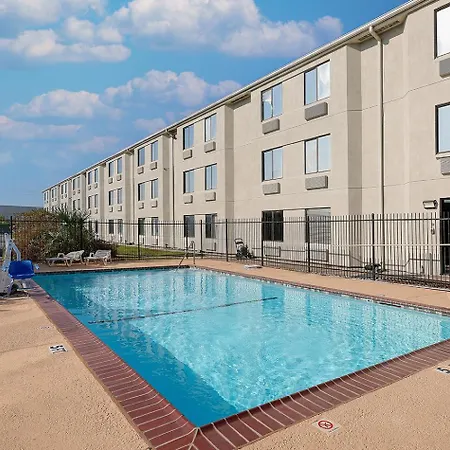 Greentree Inn - Iah Airport Jfk Blvd-3