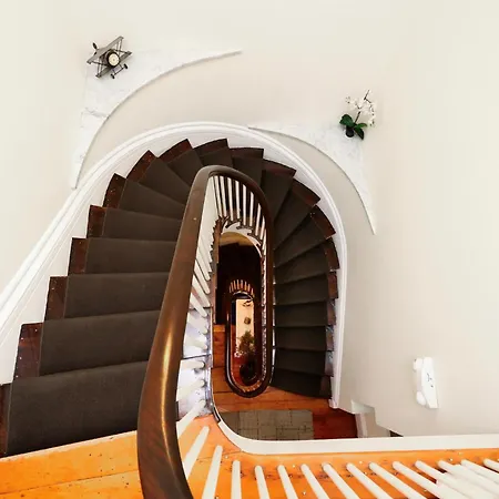 Charming & Stylish Studio On Beacon Hill #2-2