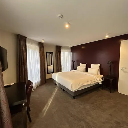 Hotel Le Bristol Strasbourg Gare-3