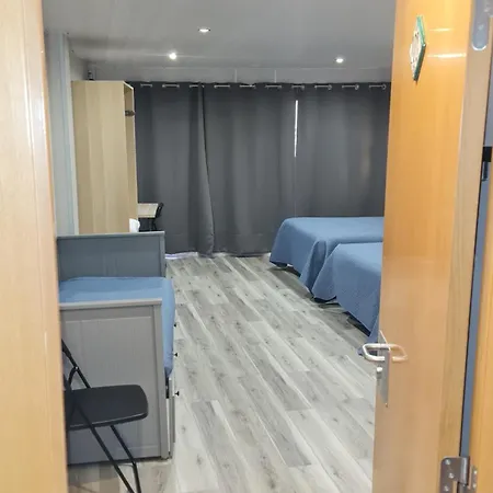Hostal Alcazaba-3