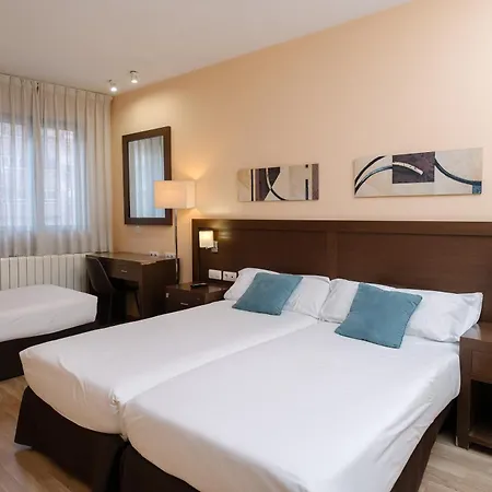 Hostal Acanto-2