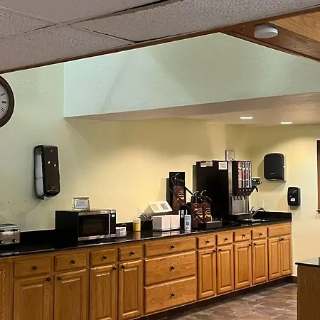Days Inn By Wyndham Fort Dodge-2