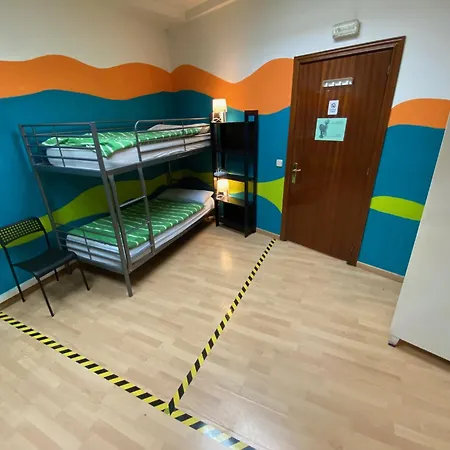Bed Madrid Rooms-2