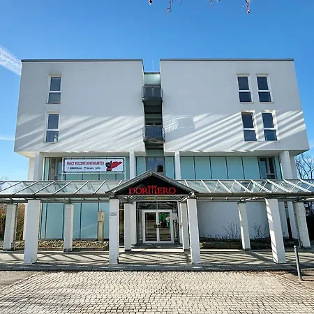 Best Western Parkhotel Weingarten-3