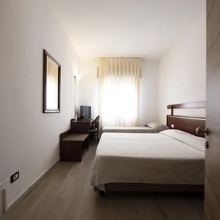Hotel Vienna-3