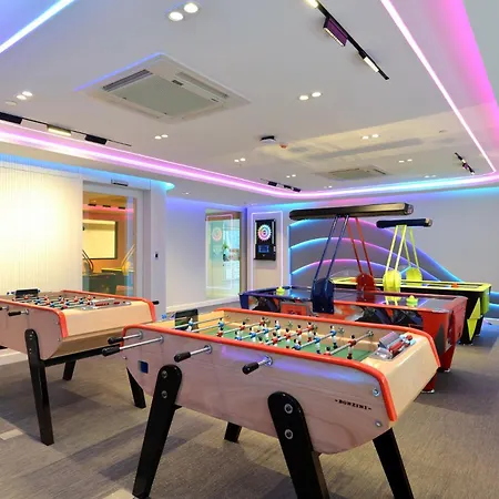Centre Point Plus Hotel Silom-2