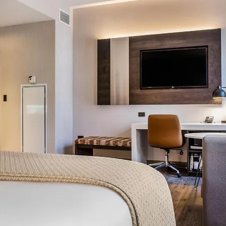 Cambria Hotel Chicago Loop - Theatre District-2