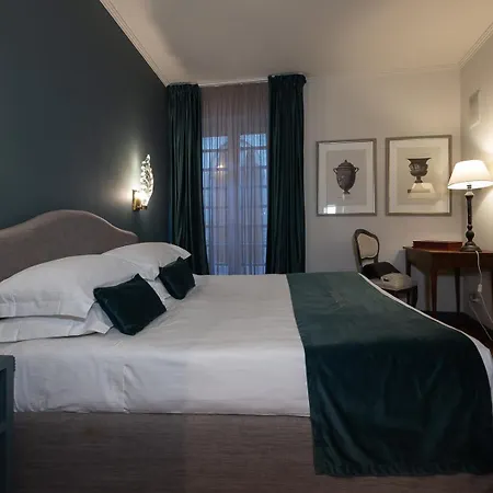 The Tuscanian Hotel-3