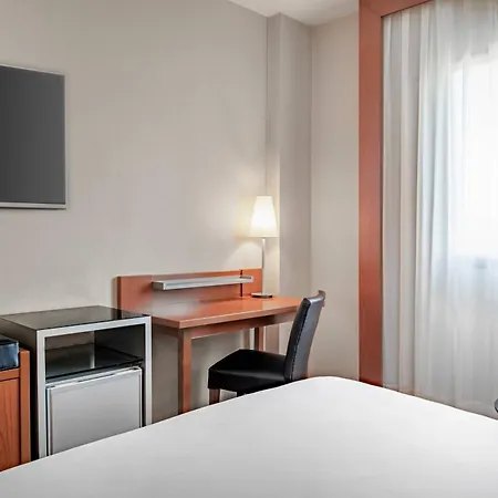 Ac Hotel Badajoz By Marriott-3