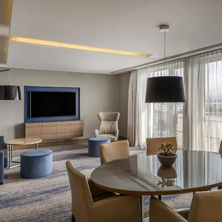 Courtyard By Marriott Linz-3