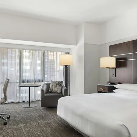 New York Marriott Marquis-3