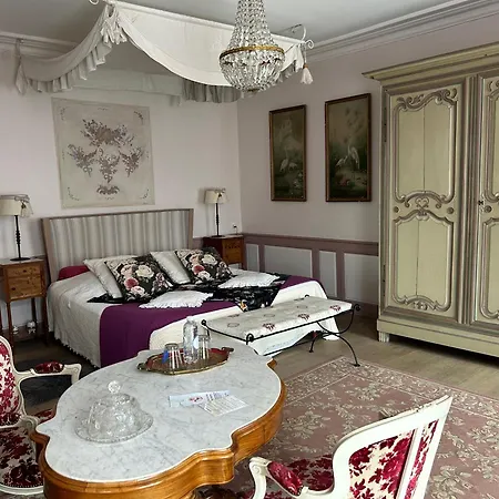 Le Château de Failloux, Chambres d hôtes,Piscine intérieure-2
