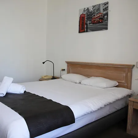 Brit Hotel Aux Sacres Reims, Centre Historique-2
