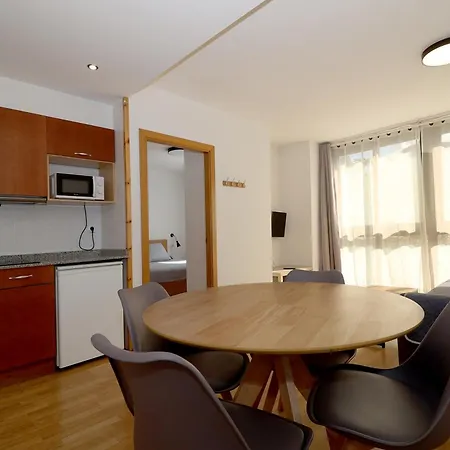 Aparthotel Nou Vielha-3