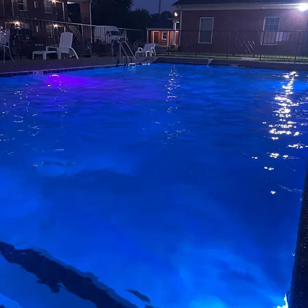 Bourbon Capital Inn-2