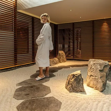 Hotel Okura Amsterdam - The Leading Hotels Of The World-2