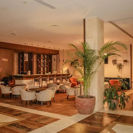 Real Marina Hotel & Spa-2