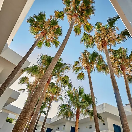 Hipotels Apartamentos Cala Bona-3