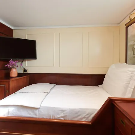Costa do Sal Hotel Boat Lounge-3