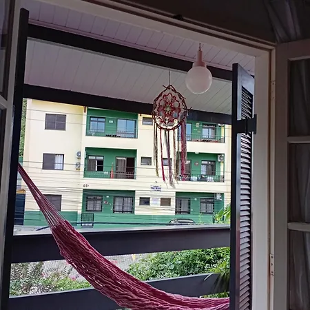 Mama House-2