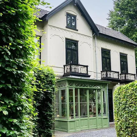 Boutique Hotel Villa Trompenberg-3