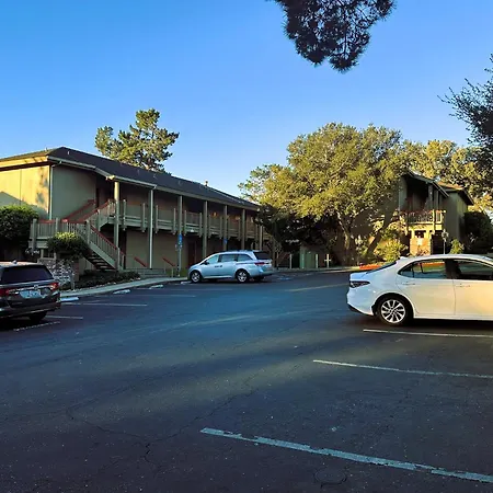 Comfort Inn Monterey Peninsula Airport-2