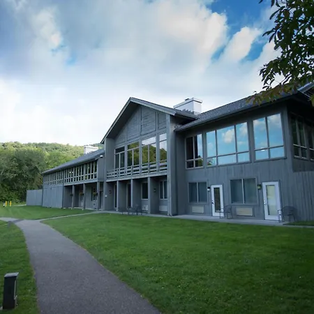 Peaks Of Otter Lodge-3