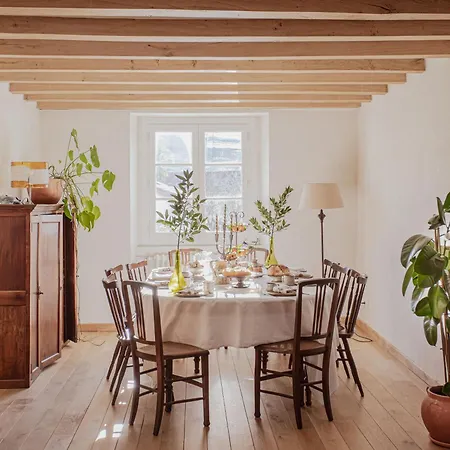 Maison Gamboia, 5 chambres d'hôtes de charme et résidence d'artistes, au calme, vaste jardin fruitier-2