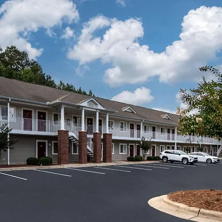 Affordable Suites Wilson-3