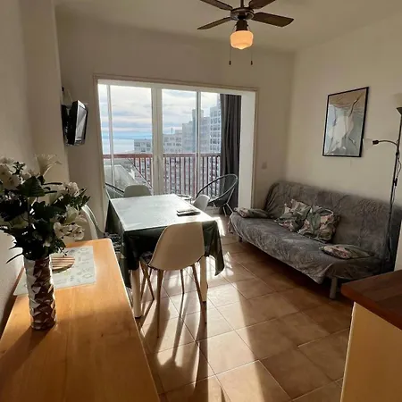 Bonito Apartamento Vista Mar Av-25-3