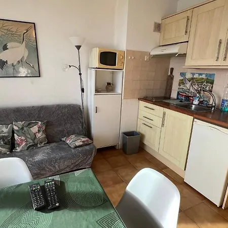 Bonito Apartamento Vista Mar Av-25-2