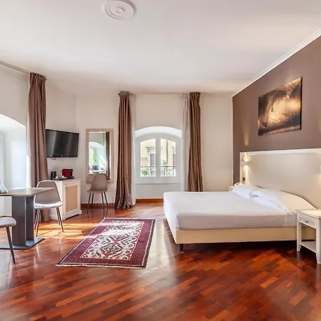 Inn Rome Rooms&Suites-2
