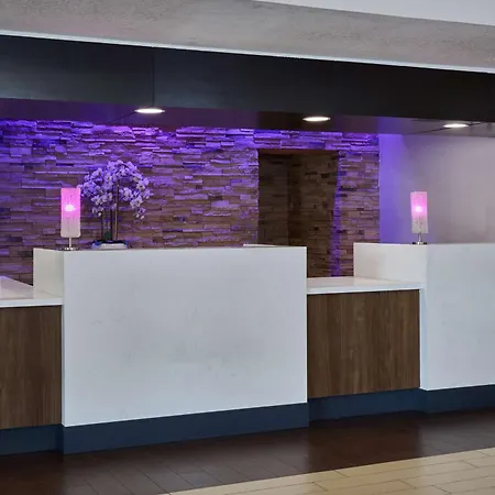 Doubletree By Hilton Chatsworth-2