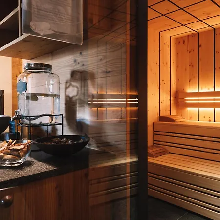 Residence Erika - Apartments, Breakfast&Sauna-3