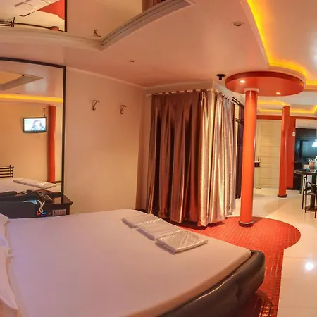 Motel Aquarius (Adults Only)-2