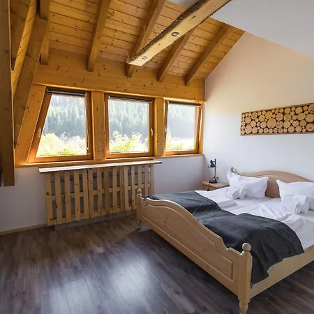 Berghotel und Restaurant Kräuter Chalet-3