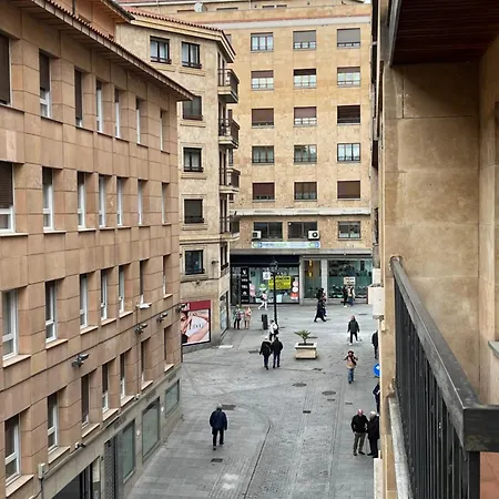 Roomin Hostel-2