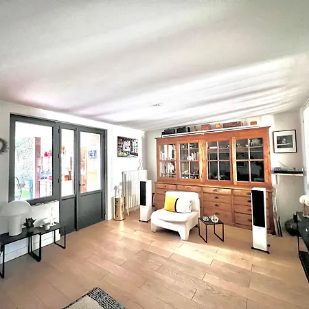 Au Petit Bonheur-2