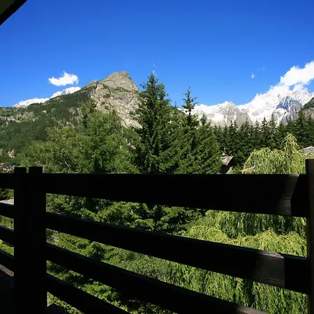 Hotel Les Jumeaux Courmayeur-2