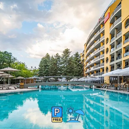 Hvd Viva Club Ultra All Inclusive - Private Beach & Free Parking-3