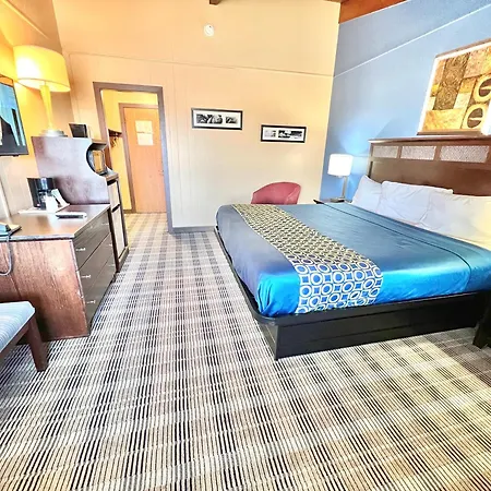 The Crossroads Motel-3