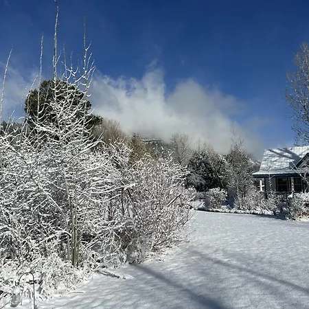 Apple Orchard Inn-2