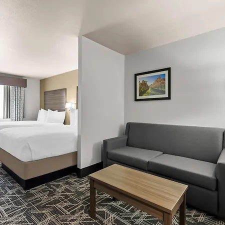 Best Western Plus Caldwell Inn & Suites-2