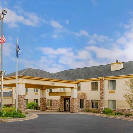 Comfort Inn & Suites Black River Falls I-94-2