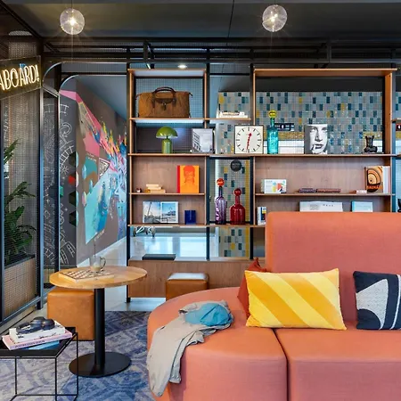 Moxy Berlin Ostbahnhof-3