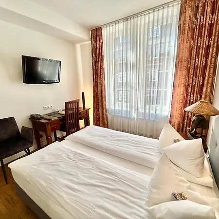 Hotel Elefant-2